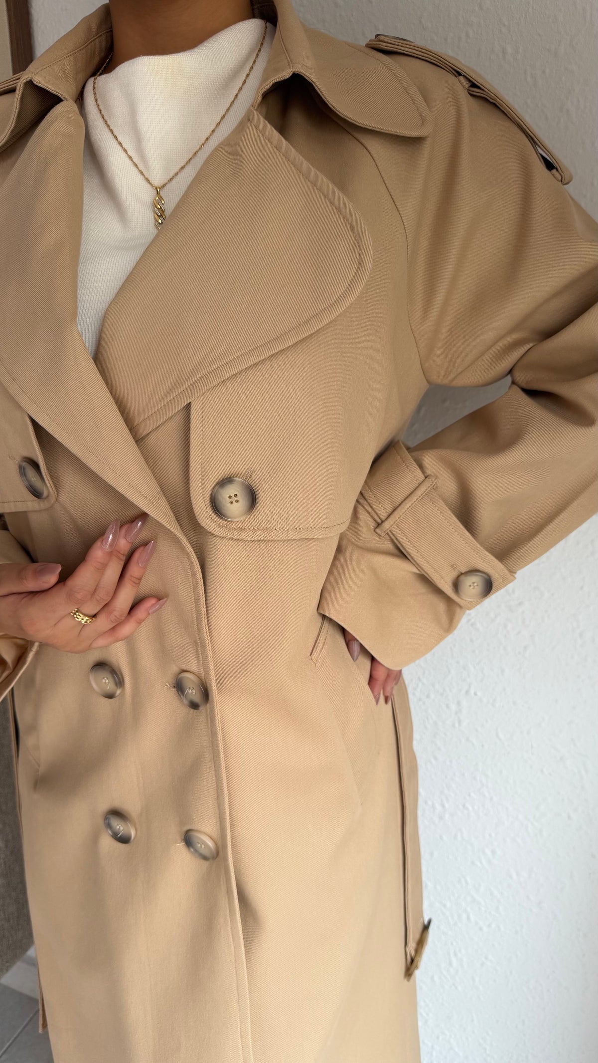 Trench Elisa